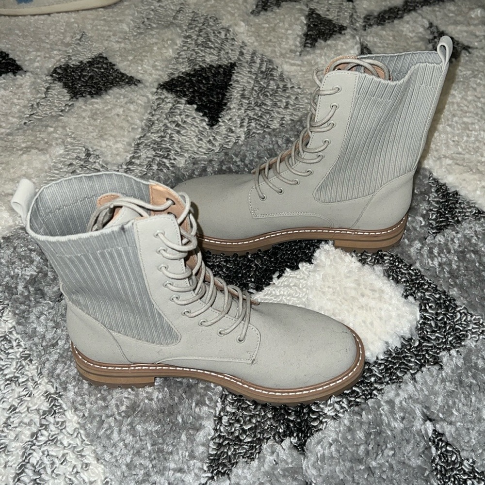 Brand New Gray/Neutral Combat Boots